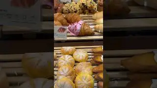 Pastry Cake Bread #food #cake #breadtalk