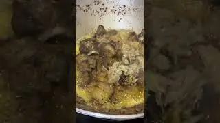 Wak be&bull;en chambil fry(pork fry with citrus macroptera)