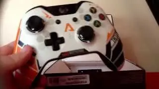 Xbox one limited edition TITANFALL controller