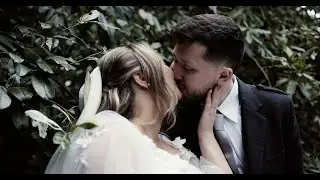 Scottish barn wedding at The Byre at Inchyra - Pete & Louise