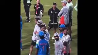Gambhir haye haye Indore stadium 🏟️ crowd fan angry coach saab😢😢
