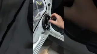Installing the Overdrive JB74 Jimny DIY speaker upgrade - Audison front speakers