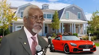 Prime Minister P.J Patterson's amazing story, age career and lifestyle.