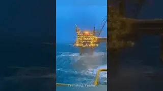 Sea Oil rigg Job 😱 #trendingshorts #shorts #rigging #trendingshorts #youtube #viral