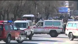 Top U.S. & World Headlines &mdash; February 1, 2016