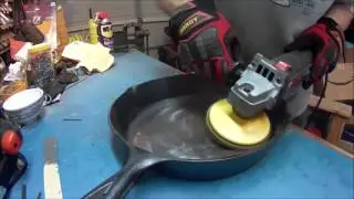 Lodge Cast Iron pan prepare.