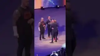 Triple H acknowledges Roman Reigns #wwe #mondaynightraw #romanreigns #tripleh #thebloodline