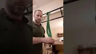 How to tie Resistance Band to a Pull Up Bar