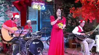 Đêm nay Noel về -  Sáng tác: Lm. Xuân Thảo  - Trình bày : Mai Phượng