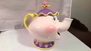 Vintage Walt Disney Beauty & the Beast Mrs. Potts Musical Teapot Figure