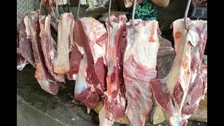 Amazing Beef Cutting Skills | Fastest Cow Meat Cutting by Expert Butcher at Street Side Meat Shop |
