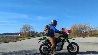 2021 KLX300SM quick Yoshimura RS-2 w/ stock baffle sound test.