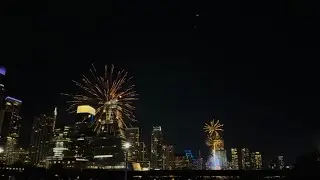 New year fireworks 2026, Downtown Austin, Texas Lady Bird lake park, Butler metro park, Zilker park