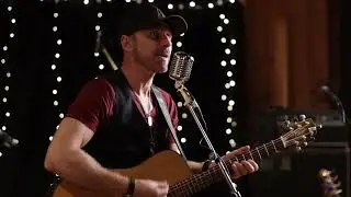 Acoustic Solo Set at Hipposonic Studios