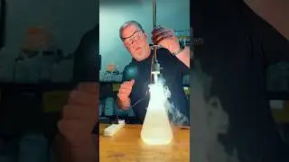 Знаете ли вы это о лампочках?💡🤔 #наука #физика #химия #научныйэксперимент #свет