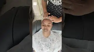 Salon at Home 💄✨ | Professional Beauty Services Doorstep #saloon #beauty #parlour #youtubeshorts