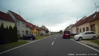 Skrytý radar MP Uherský Ostroh + kasa MP & PČR P950M