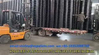 plastic pallet