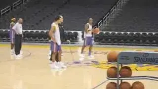 Phil Jackson Teaches Triangle