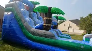 Rapid Waters water slide [Time Lapse]