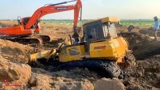 NEW Incredible Recovery!! HEAVY Dozer Sinking Seriously Over Jobs Clearing & Excavator Rescued Full