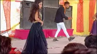 Baki Muzaffarpur Ke Laika Pehnae Tohra Nathuniya Ge #dance #arkestra #bhojpuridance 