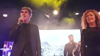 MINA LONGO Y NANDO AGÜEROS, EL RESTALLAR DE ASTURIAS.