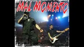EN LA PROFUNDIDAD - Mal Momento (1998)