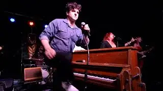 Low Cut Connie, Boozophilia