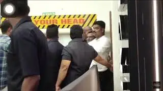 Akshay Kumar Entry with Full Security