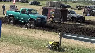 Street Rod Class Race 22 July 30, 2022 Woonsocket, SD Mud Drag