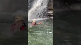Girl&rsquo;s Epic Jetty Jump at Hirikatu Oya 🇱🇰 | Hidden River Gem in Sri Lanka You&rsquo;ve Never Seen!