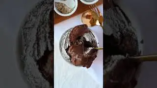 CHOCOLATE SOUFFL&Eacute; BAKED OATS  is fluffy and healthy   1  Kommentar   2  commentoChocolate lovers, I&rsquo;