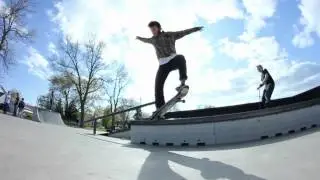 Eazy Handle V2. The best dslr handle for skateboarding.
