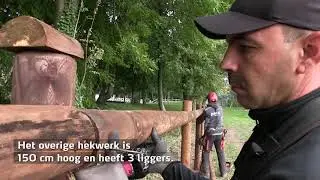 Omheining voor fok- en springpaarden bij Stall Fromberger