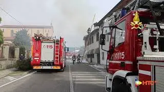 Thiene (VI) - Vasto incendio di una abitazione disabitata in Via Rozzampia - www.HTO.tv