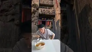 Checking in at Tai'an morning market, I encountered a strange scene. Cultural and Tourism Tai'an