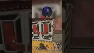 Why are you running 😂 #twitch #streamer #apex #yetigang #Colossalontop