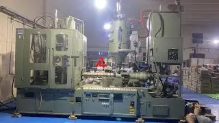 Aoki SBIII 250LL-50 injection stretch blow moulding machine (1997)