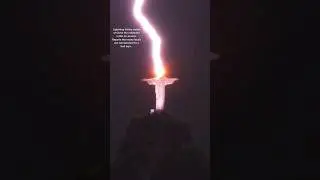 Lightning hit the statue of Christ the redeemer in Rio de Janeiro⚡️🌩 #shorts #short #shortvideo