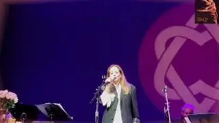Ain&rsquo;t no cure for love - Perla Batalla - A Letter to Leonard Cohen: A Tribute to a Friend (7)