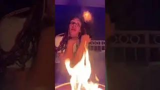 Полезное напоминание о том, что нужно разговаривать со своими свечами! Предки слышат 👂 #духовность