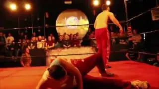 Martin (S&egrave; Morrigan )CANS ON A POLE MATCH