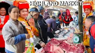 A HIGHLAND MARKET FOR ETHNIC MINORITY COMMUNITIES
