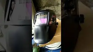 Tes auto dark helmet