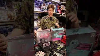 What types of RETRONS are there?
