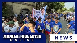 People wear blue in support of Mayor Honey, VM Yul's filing of COC