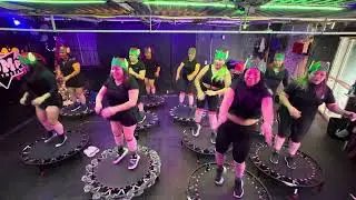 Feliz Navidad 🎄🎁 REJUMPS FITNESS MTY NL #notengolosderechosdeautordelamusica  #jump  #saltar  