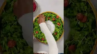 Weihnachtlicher Feldsalat &ndash; Rezept f&uuml;r Adventskranz-Salat mit Orangen-Dressing 🎄🥗 | REWE Deine K&uuml;che