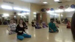 Devesh Mirchandani dance workshop with Russian beauties at Moscow | Bollywood workshop